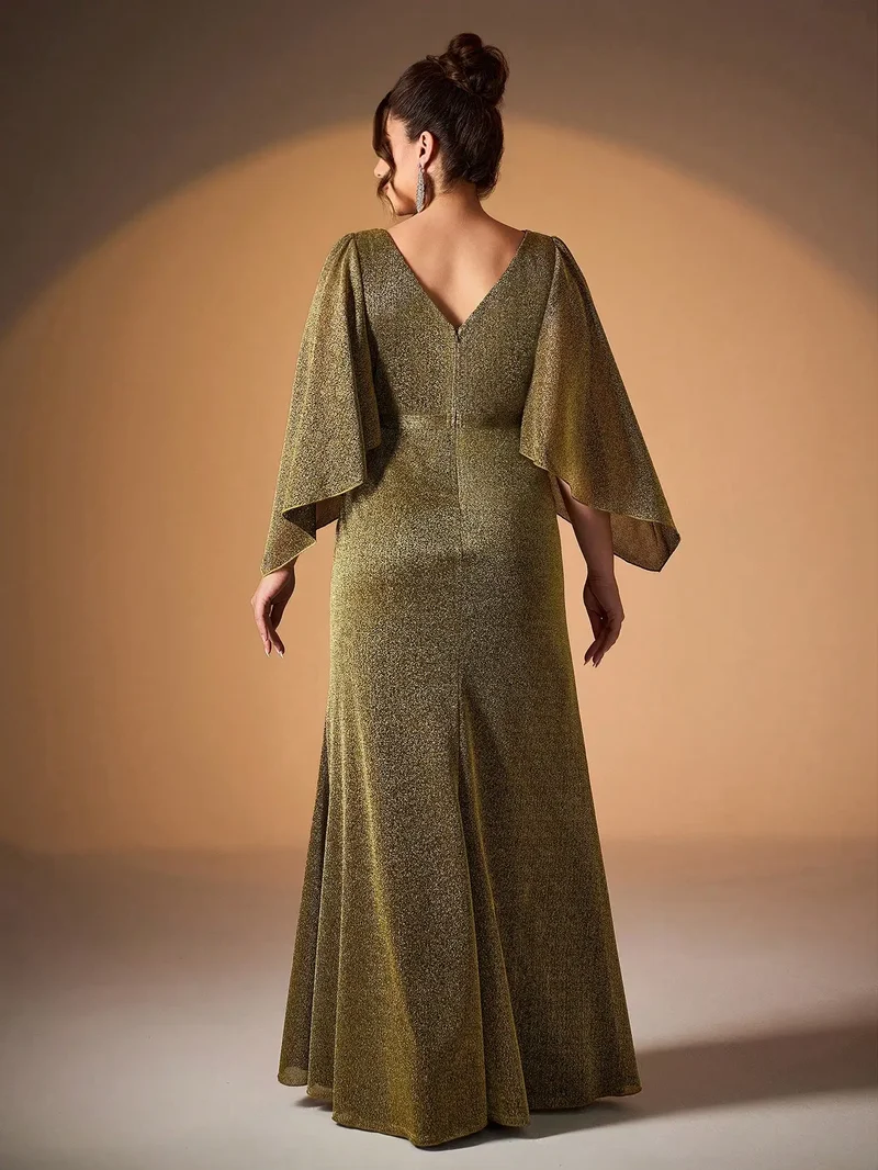 Robe de soirée grande taille fendue dorée manches évasées