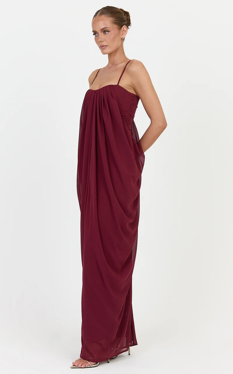 Eloise Maxi Dress - Draped Dress With Sweetheart Neckline And Spaghetti Straps in Wine