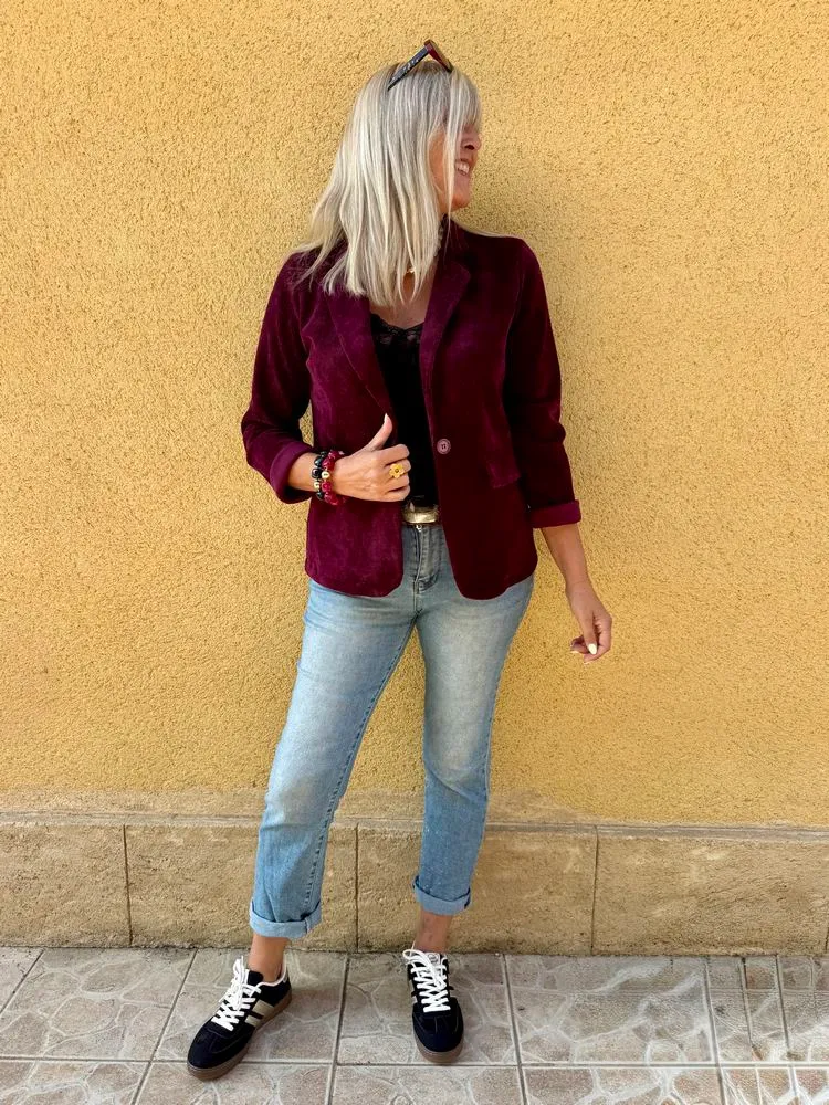 Veste tailleur en velours Sandra prune