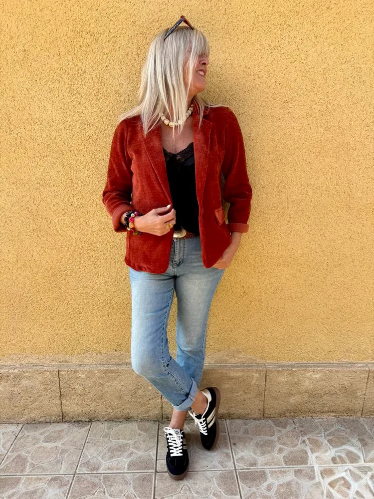 Veste tailleur en velours Sandra brique