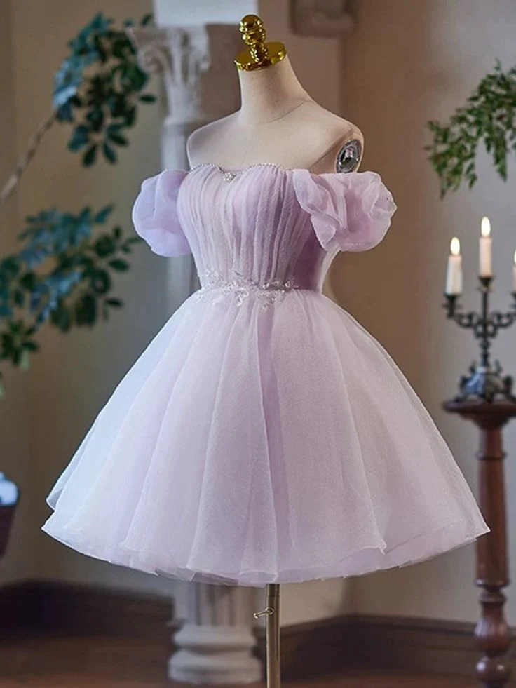 Robe de bal courte en tulle violet, coupe trapèze, décolleté en cœur