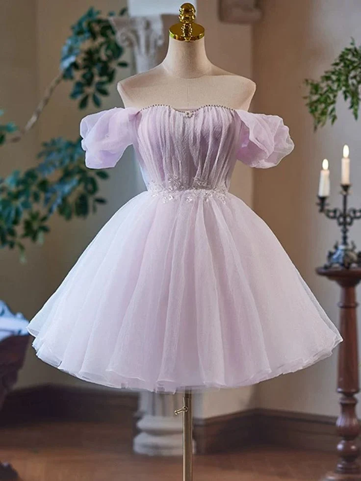 Robe de bal courte en tulle violet, coupe trapèze, décolleté en cœur