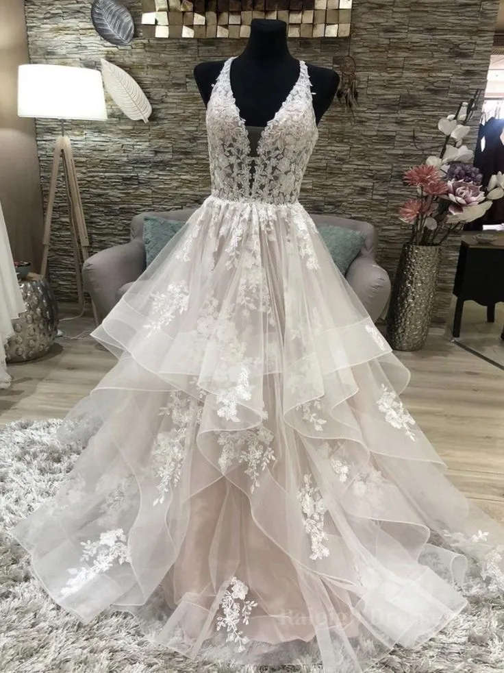 Robe de soirée longue en tulle et dentelle à col en V
