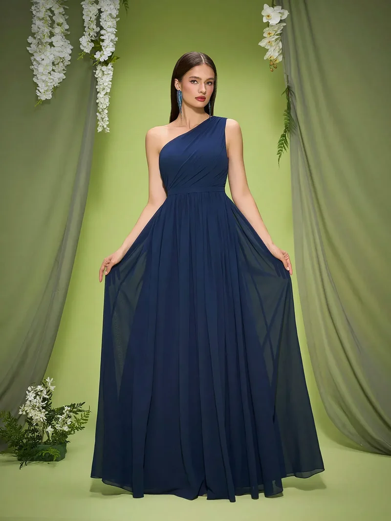 Robe de demoiselle d'honneur bleu foncé à une épaule