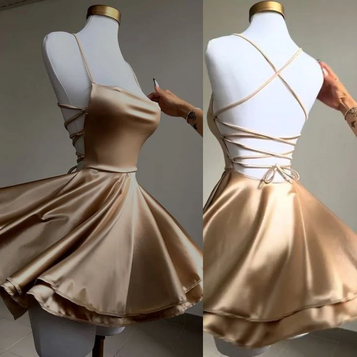 Robe de soirée courte en satin, coupe trapèze, dos nu, avec lacets