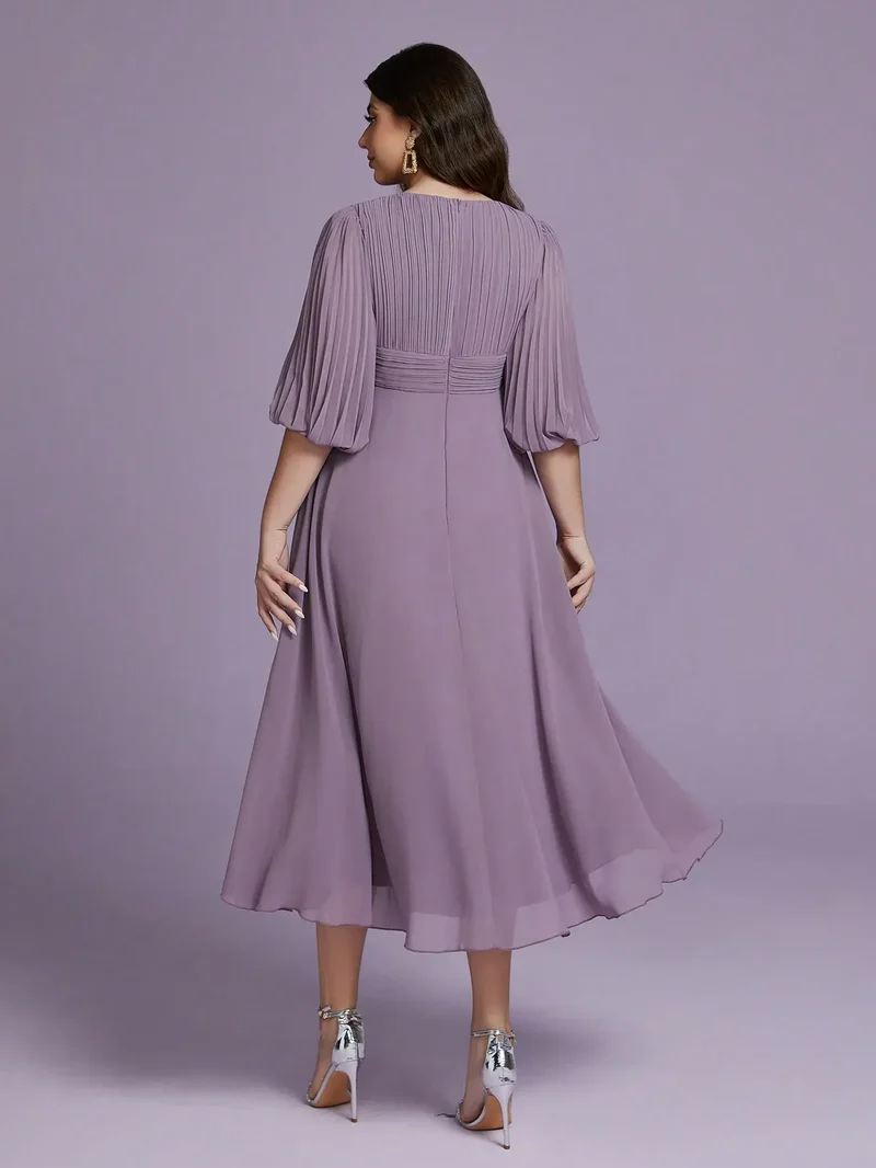 Robe d'invitée au mariage grande taille lilas
