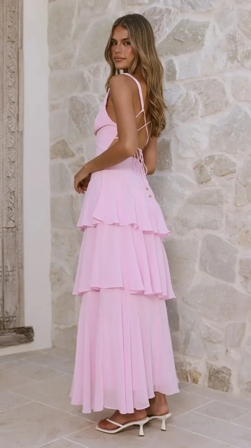 Robe pour unvitée au mariage dos nu fluide