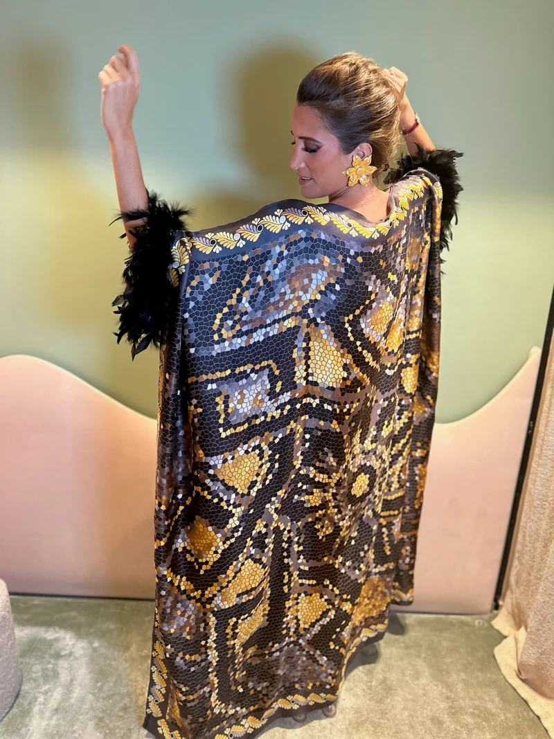 Robe Mosaïque dorée et noire