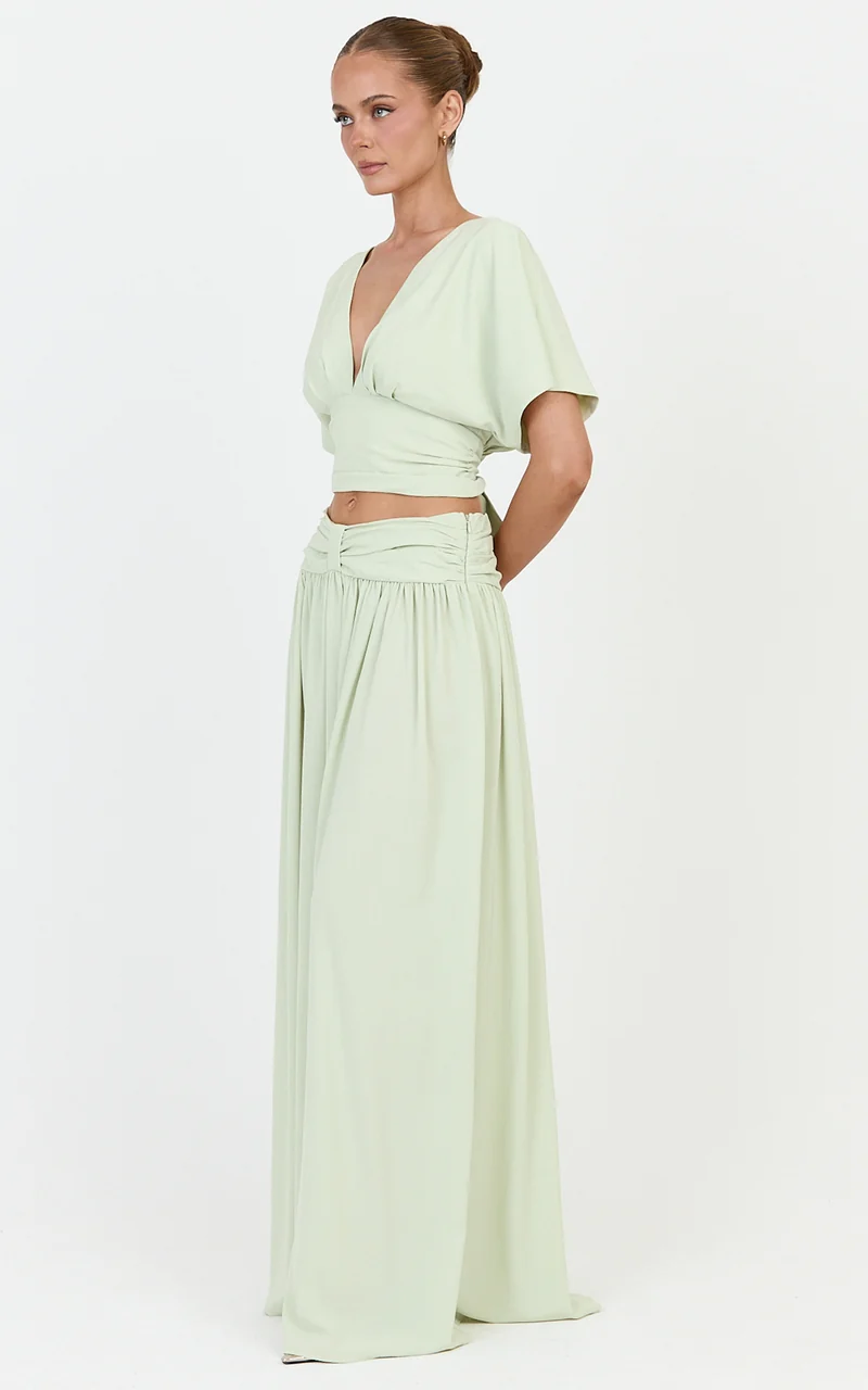 Jade Top - Wide Sleeve Plunge V Neck Tie Back Top in Pistachio