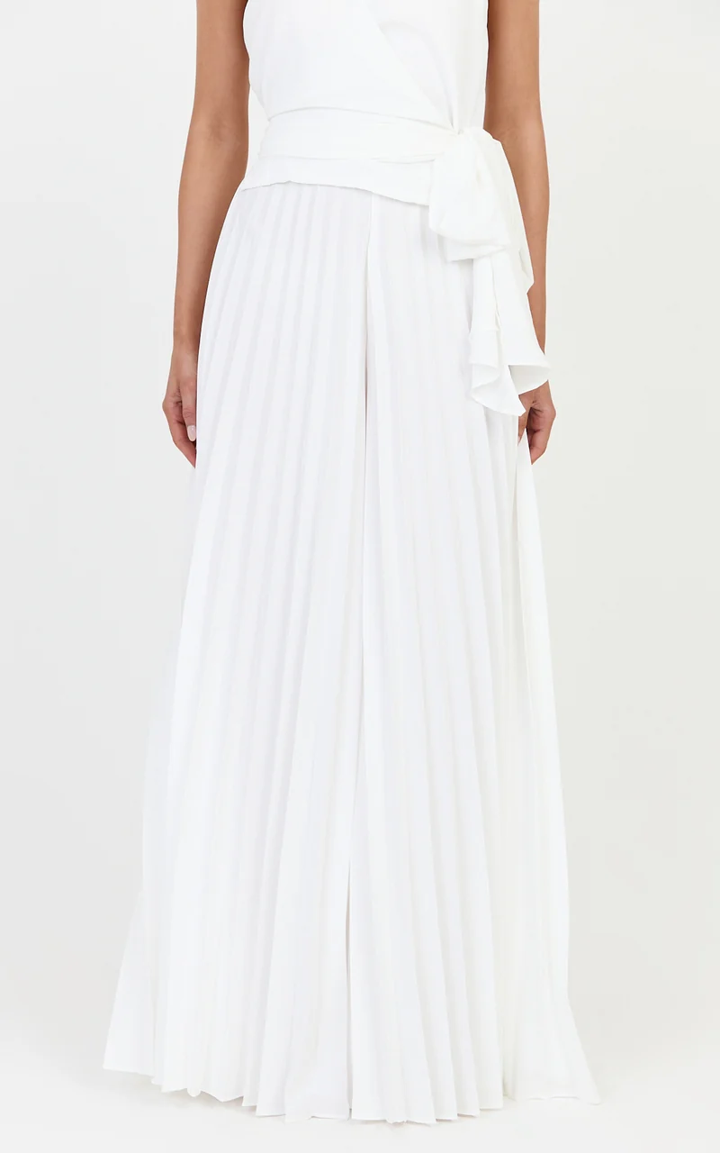 Valentina Pants - Pleated Wide Legged Pants in Off White