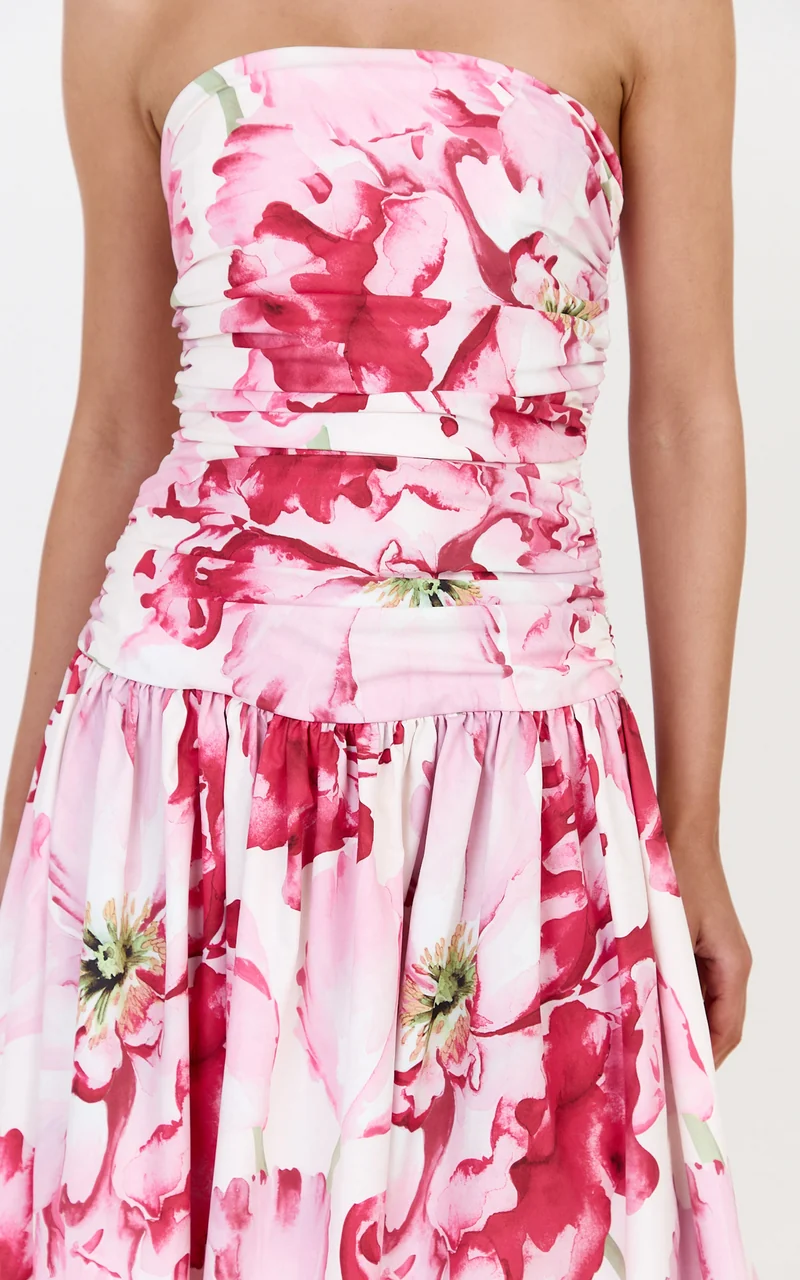 Isadora Midi Dress - Strapless Ruched Front Fit And Flare Dress in Poppy On White Print