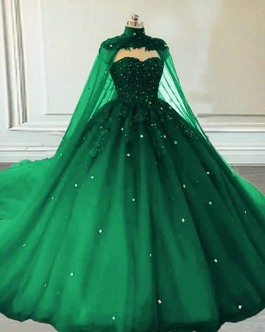 Robe de bal en cristal émeraude avec cape