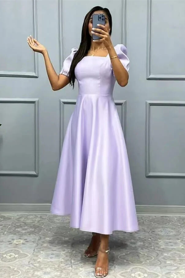 Robe de bal élégante coupe trapèze à manches courtes et décolleté carré