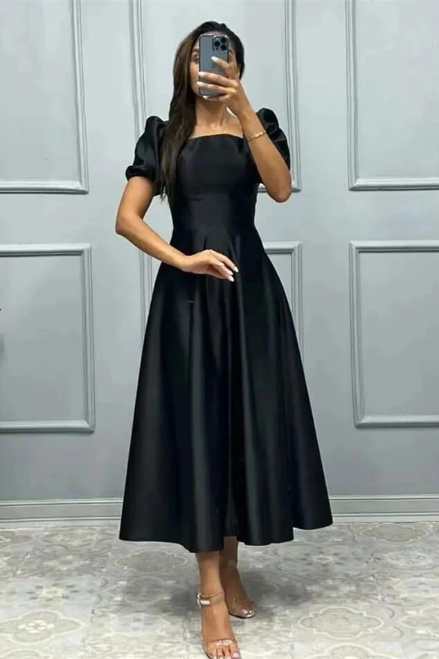 Robe de bal élégante coupe trapèze à manches courtes et décolleté carré