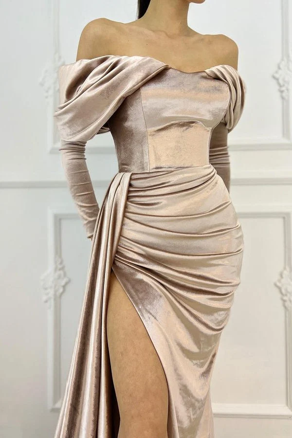 Robe de bal sirène élégante à épaules dénudées et manches longues avec fente