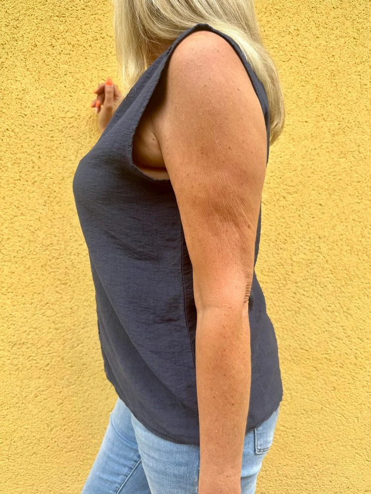 Teeshirt fluide en viscose Carlo bleu marine