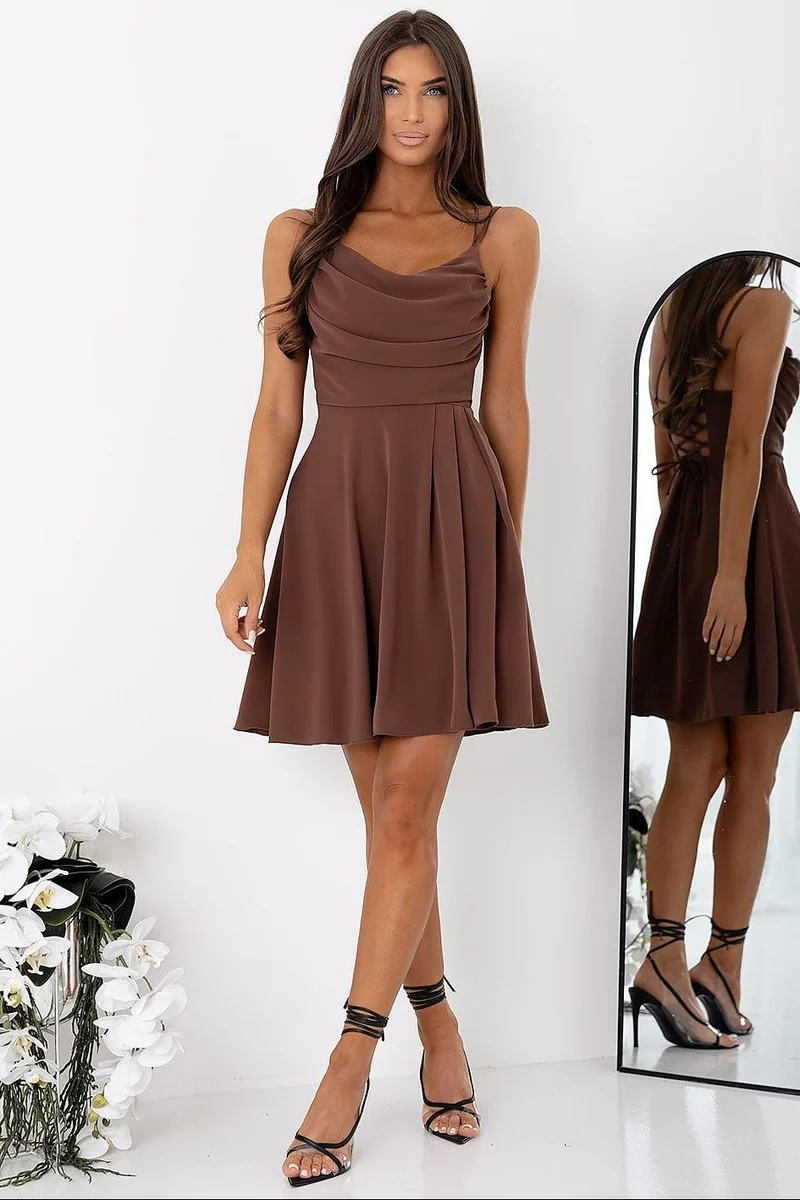 Robe de soirée marron courte évasée