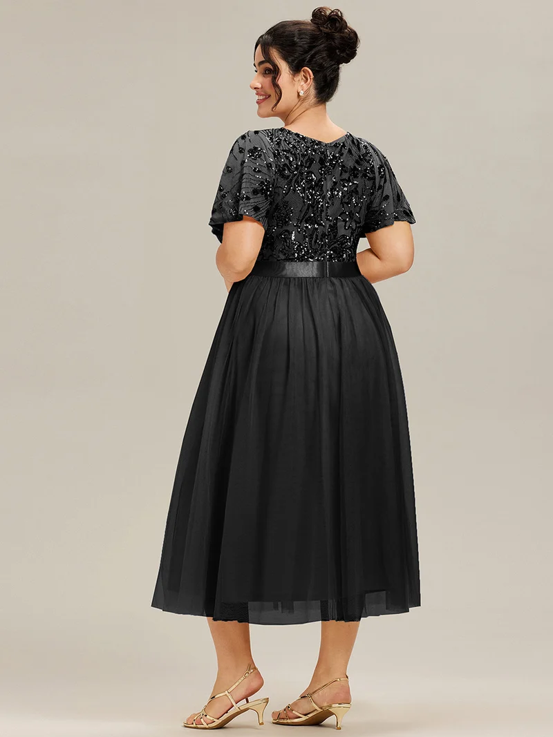 pretty COOPER|Grande Taille Robe midi chic à volants et sequins décolleté