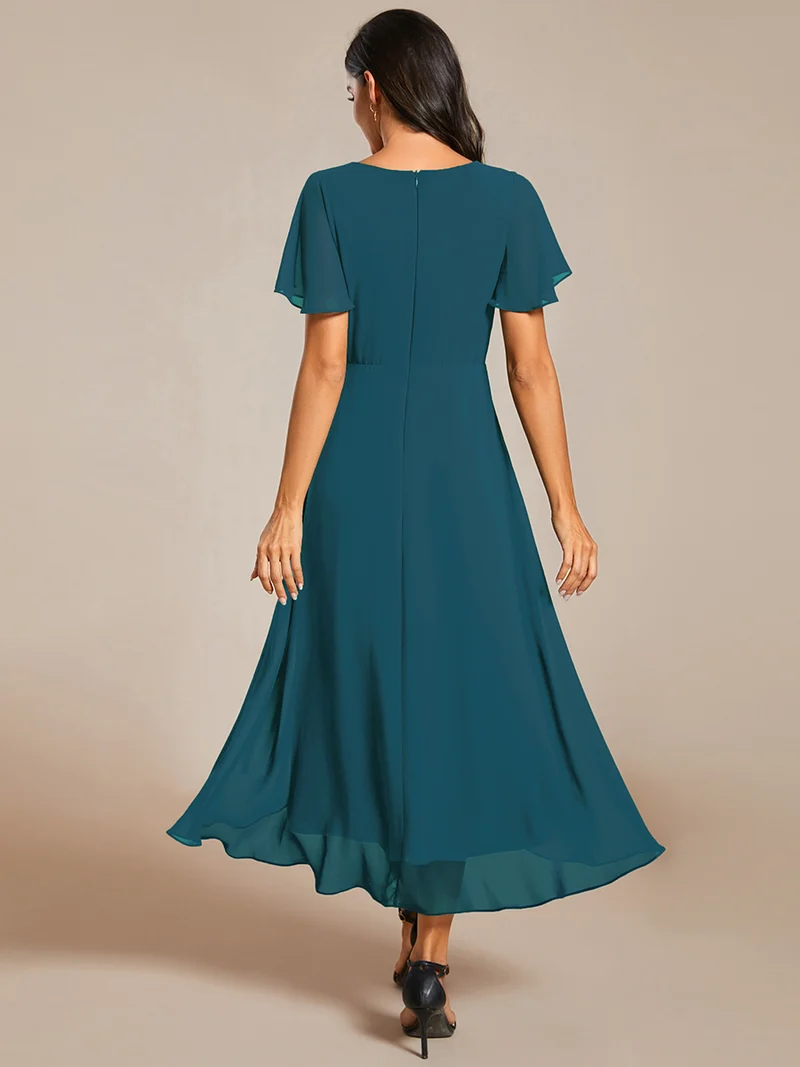 ever LARK | Robe de cocktail en mousseline à manches courtes