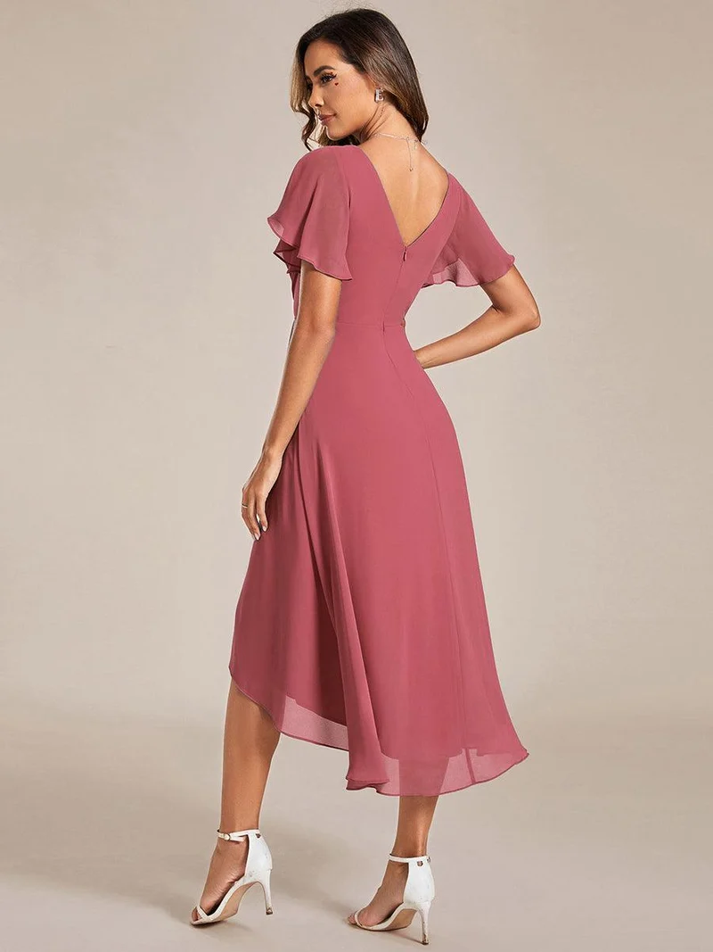 ever FAYE|Robe d'invitée de mariage chic à avec col en V et à manches courtes