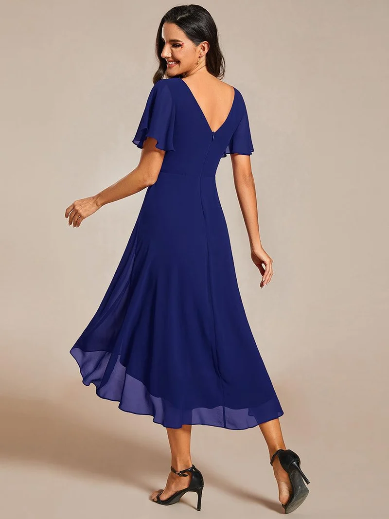 ever FAYE|Robe d'invitée de mariage chic à avec col en V et à manches courtes