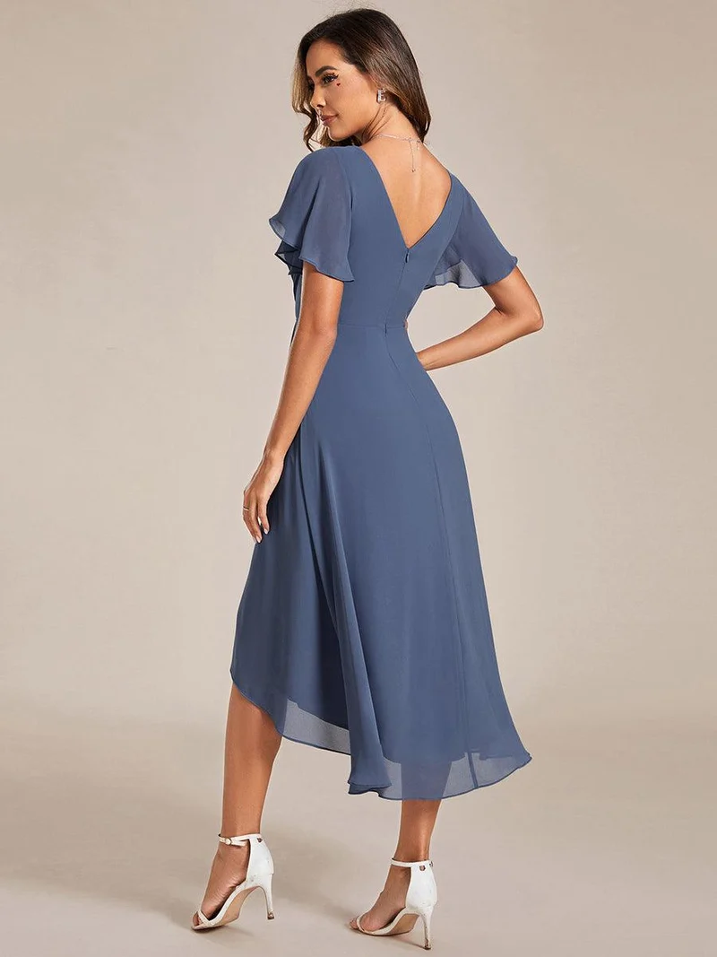 ever FAYE|Robe d'invitée de mariage chic à avec col en V et à manches courtes