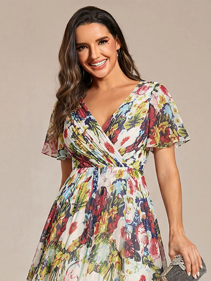 ever FAYE|Robe d'invitée de mariage chic à avec col en V et à manches courtes