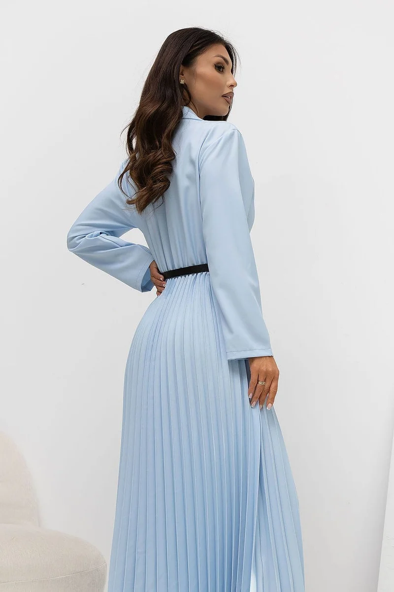 Robe plissée bleue longue haut blazer