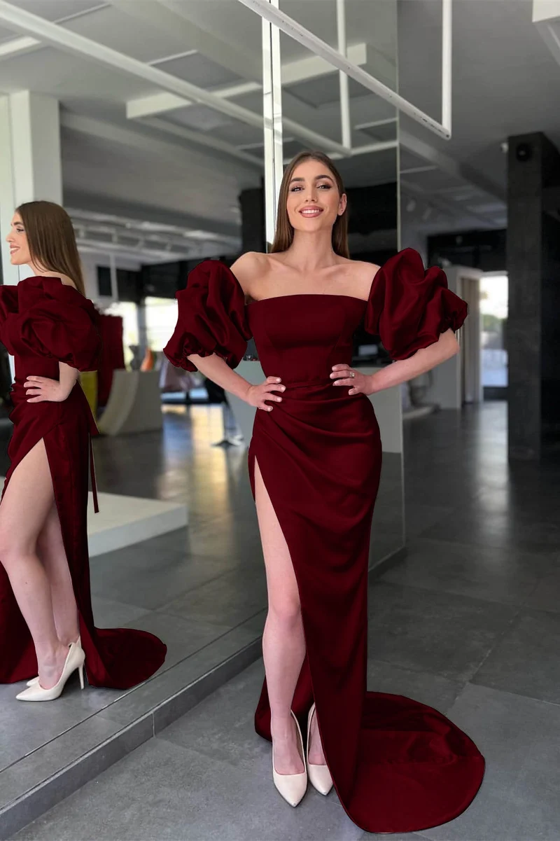 Robe de bal sirène rose élégante sans bretelles avec fente et manches