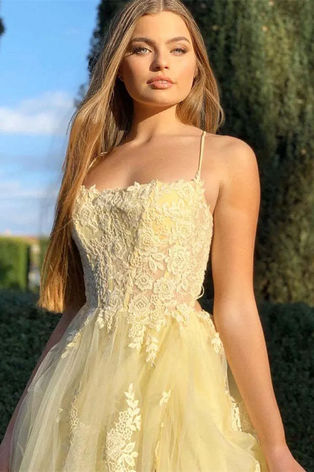 Robe de bal sirène à bretelles spaghetti et dentelle appliquée, couleur jonquille, avec fente