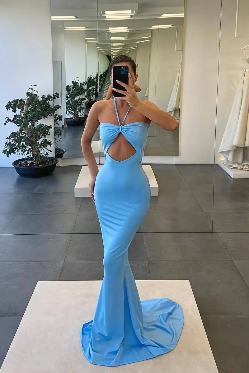 Robe de soirée sirène ajustée sans bretelles à licou bleue