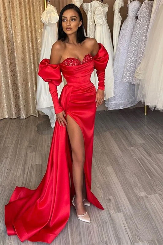 Robe de soirée rouge élégante à paillettes, épaules dénudées, manches bouffantes et fente
