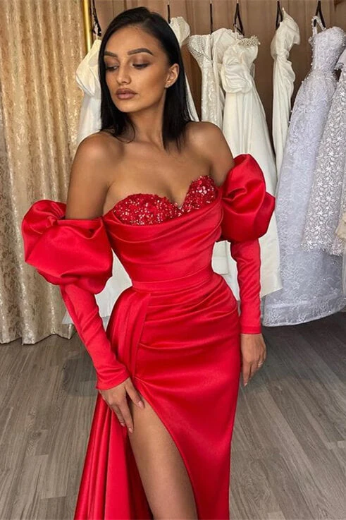 Robe de soirée rouge élégante à paillettes, épaules dénudées, manches bouffantes et fente