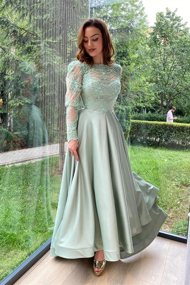 Robe de soirée élégante à manches longues et corsage en dentelle couleur sauge poussiéreuse