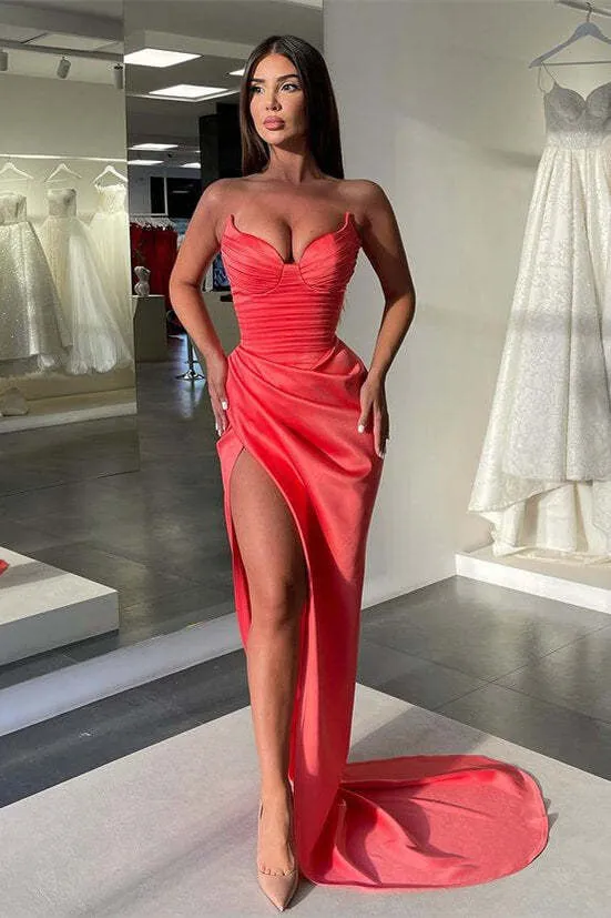 Robe de bal sirène élégante sans manches avec décolleté en cœur et fente sur la cuisse