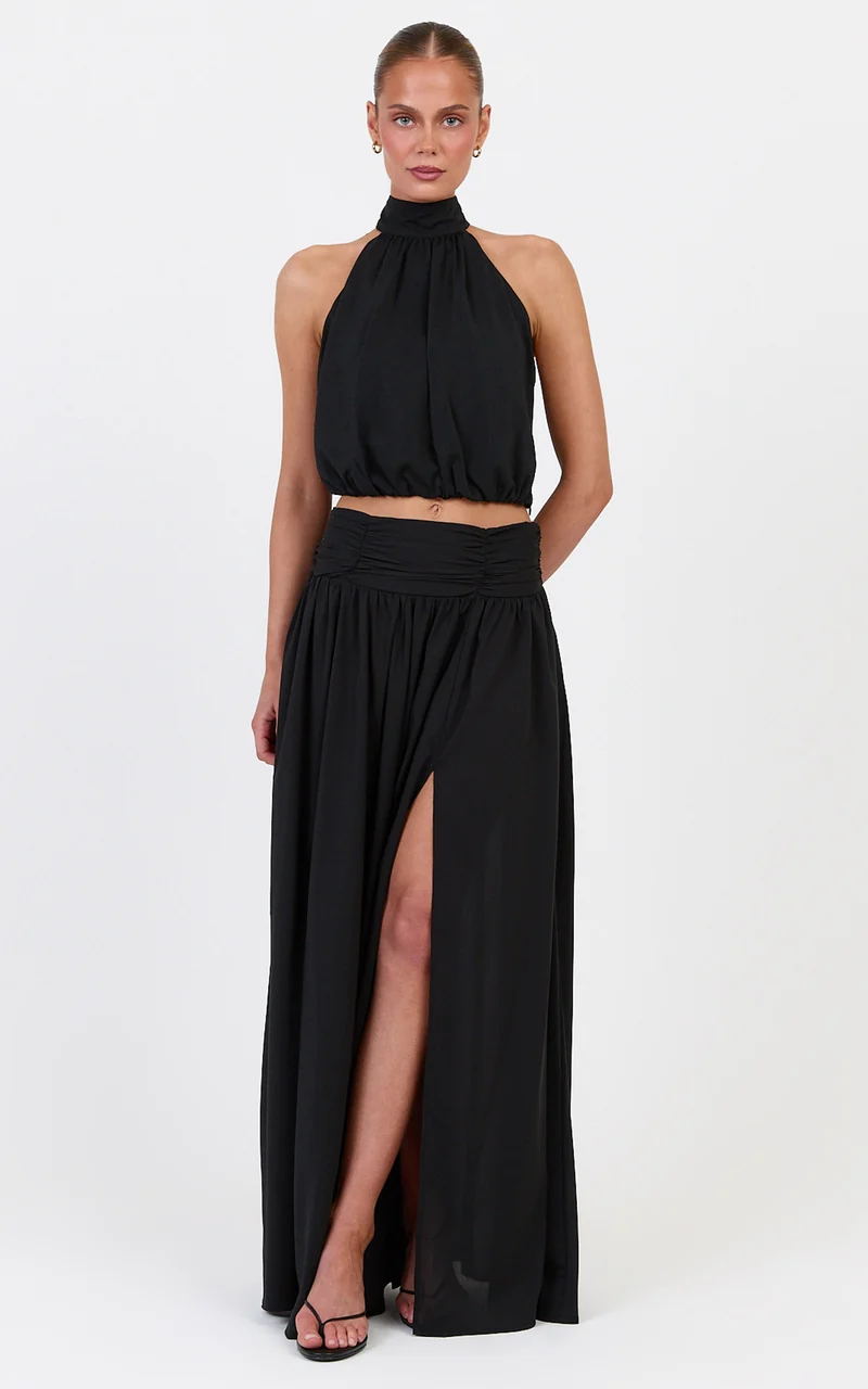 Melanie Top - Halter Neck Top in Black
