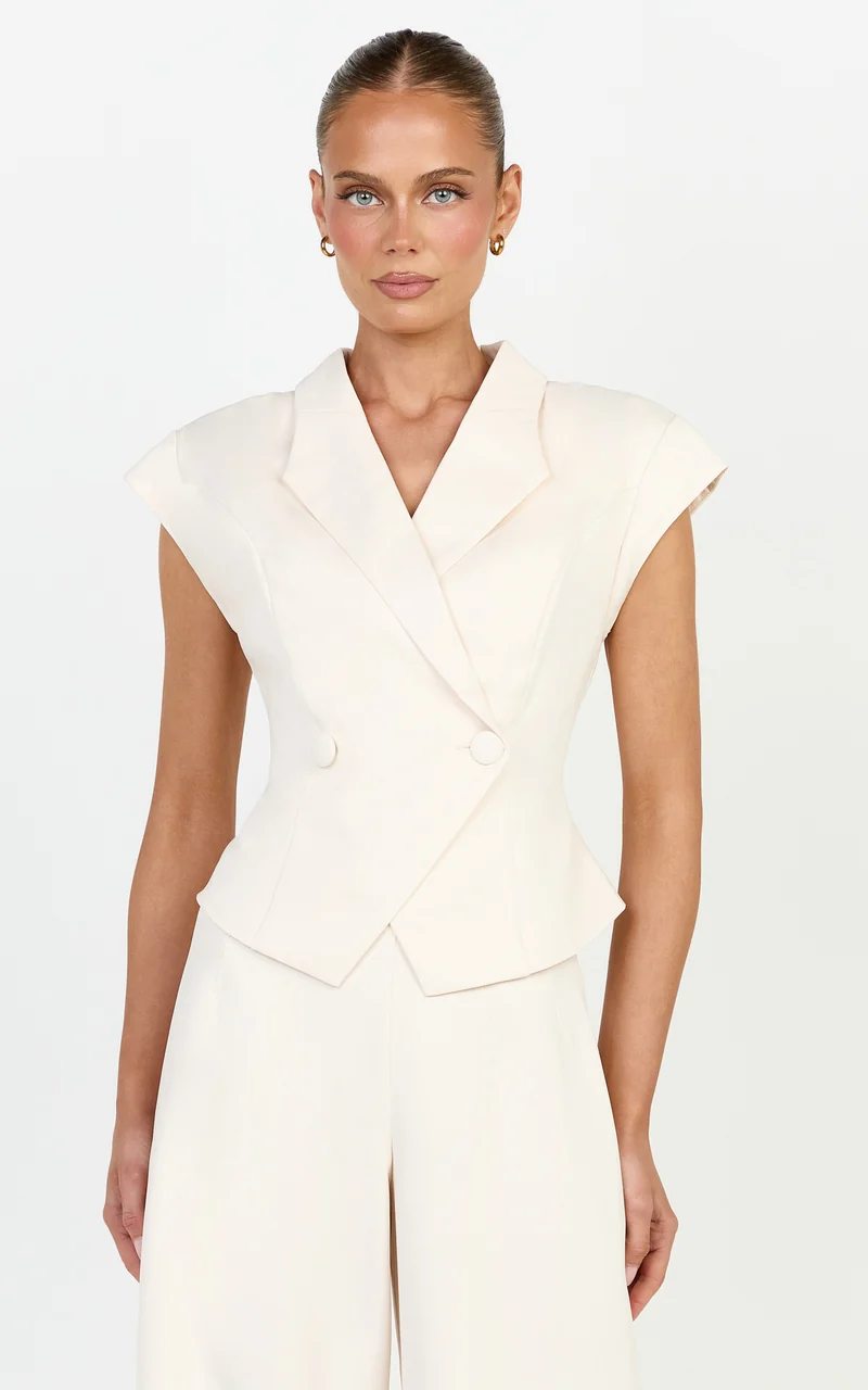 Poppy Top - Cap Sleeve Double Breasted Vest Top in Cream
