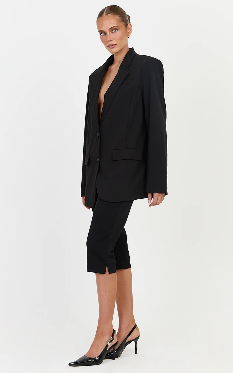 Lorcan Blazer - Oversized Boyfriend Fit Blazer in Black