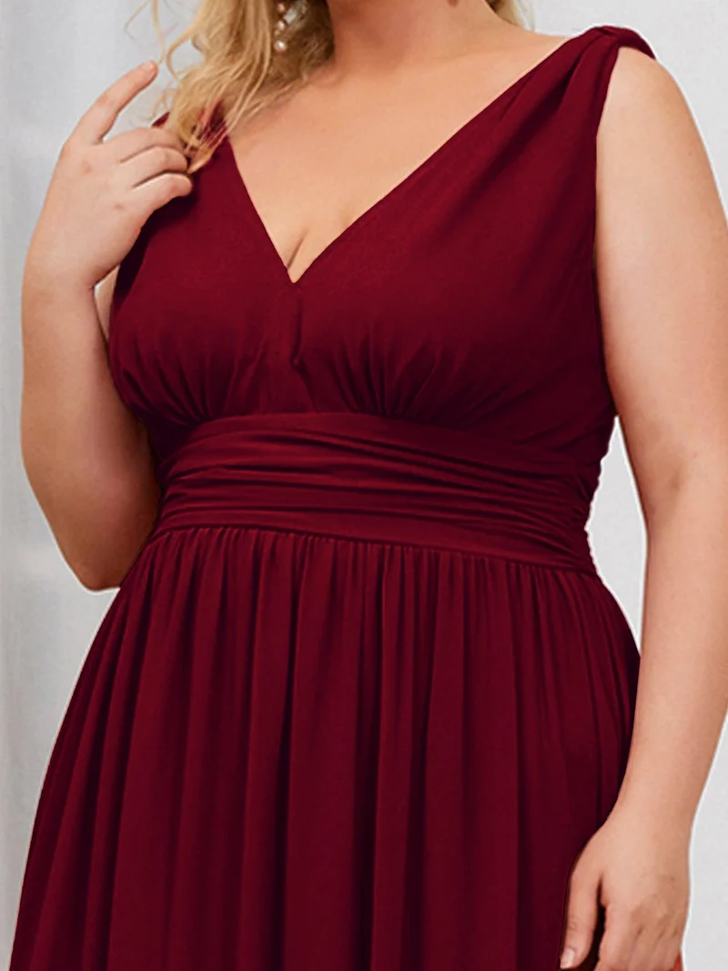 pretty HUSH|Robe de demoiselle d'honneur en mousseline de soie à col en V grande taille