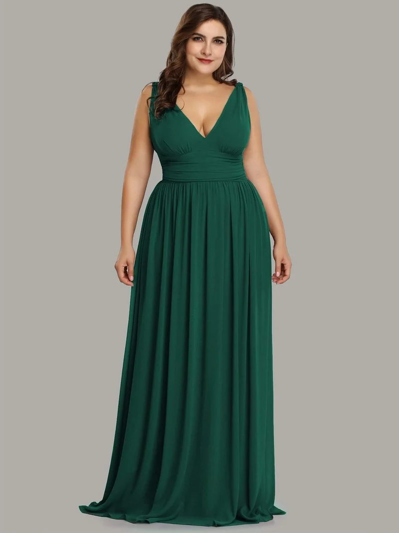pretty HUSH|Robe de demoiselle d'honneur en mousseline de soie à col en V grande taille