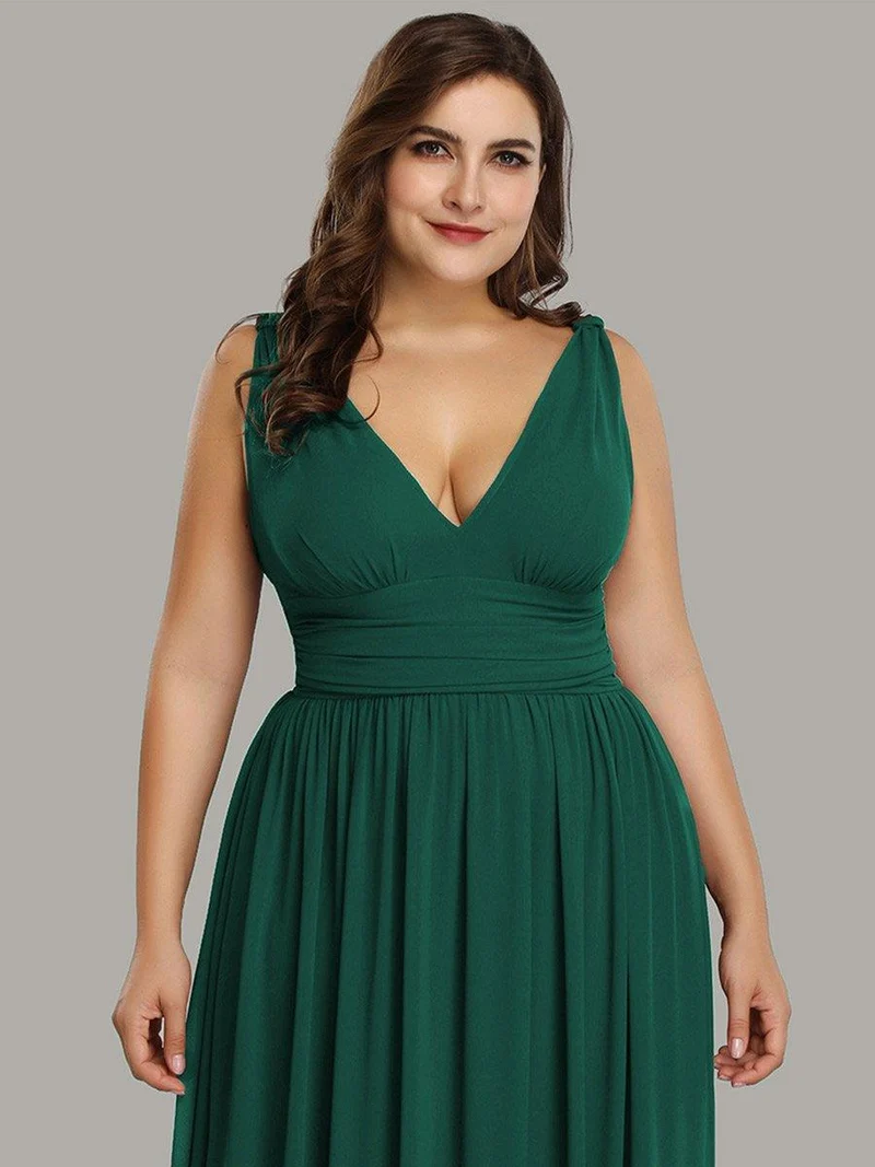 pretty HUSH|Robe de demoiselle d'honneur en mousseline de soie à col en V grande taille