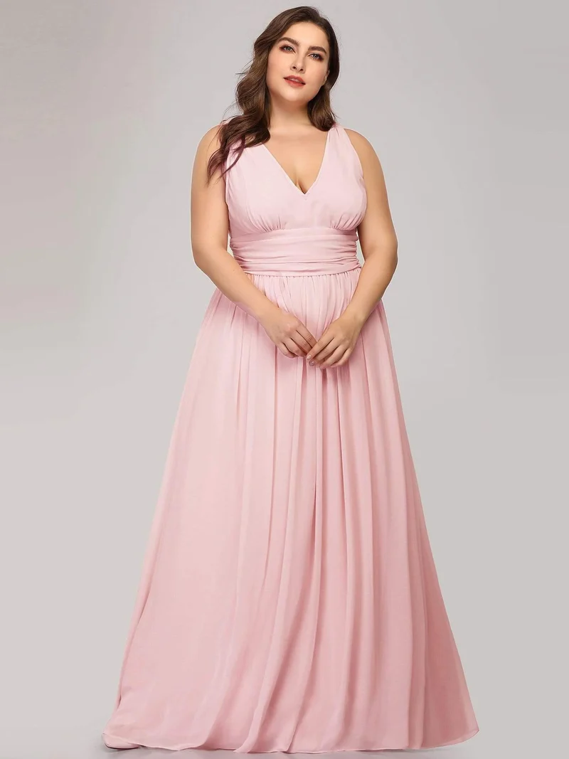 pretty HUSH|Robe de demoiselle d'honneur en mousseline de soie à col en V grande taille