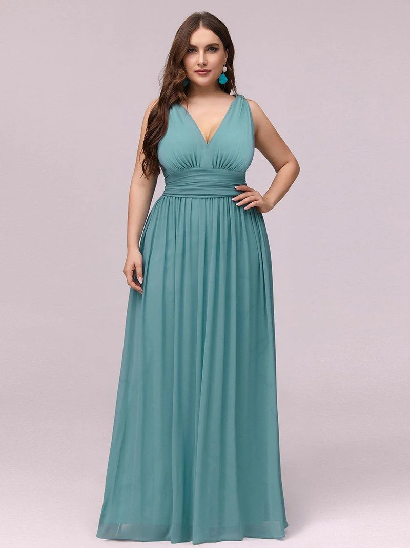 pretty HUSH|Robe de demoiselle d'honneur en mousseline de soie à col en V grande taille