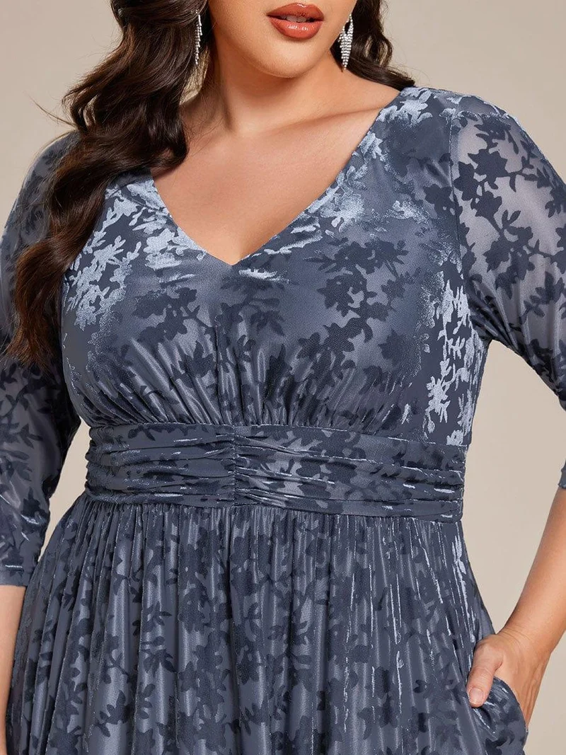 pretty NYRA|Robe d'invitée de mariage en velours fleuri à manches 3/4 grande taille