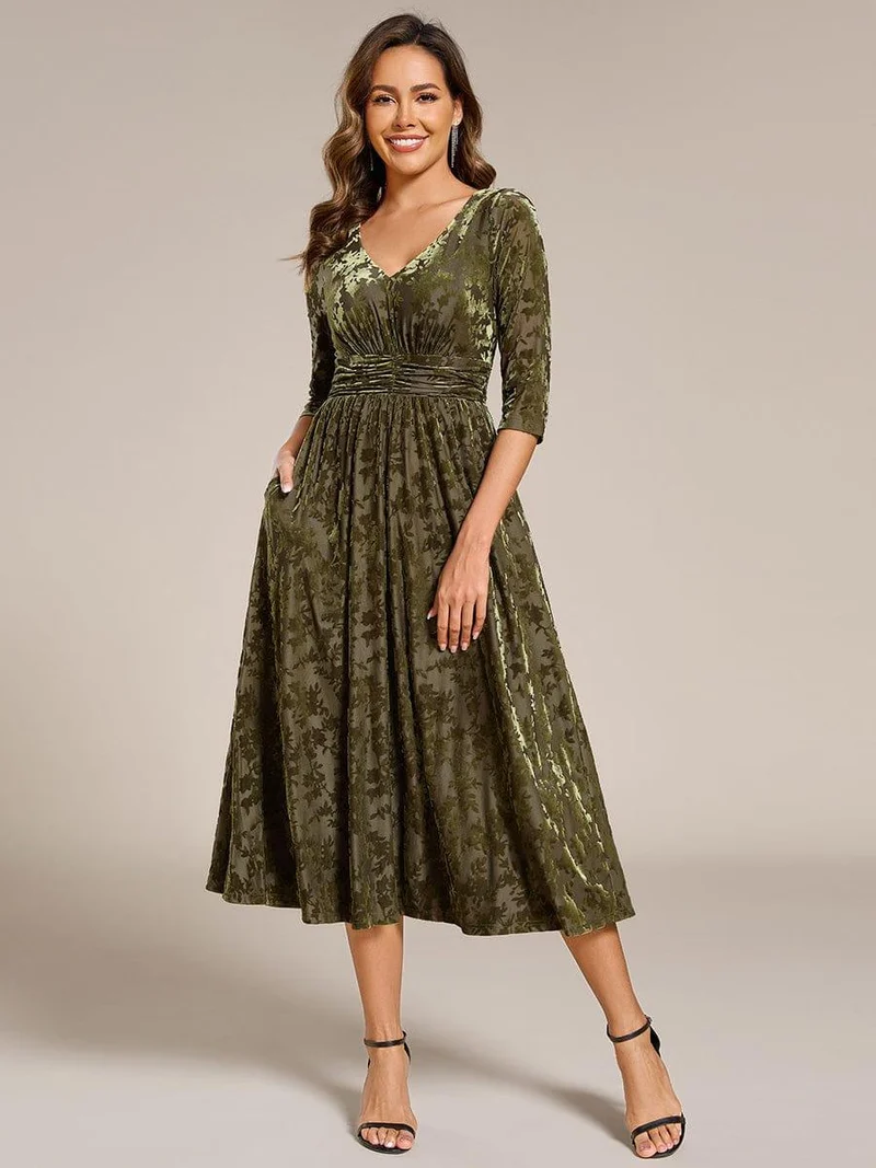 ever NYRA|Robe d'invitée de mariage plissée à manches 3/4 en velours fleuri