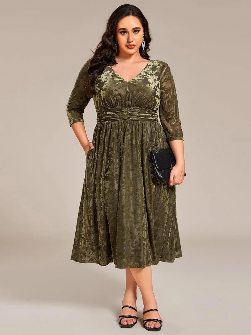 ever NYRA|Robe d'invitée de mariage plissée à manches 3/4 en velours fleuri