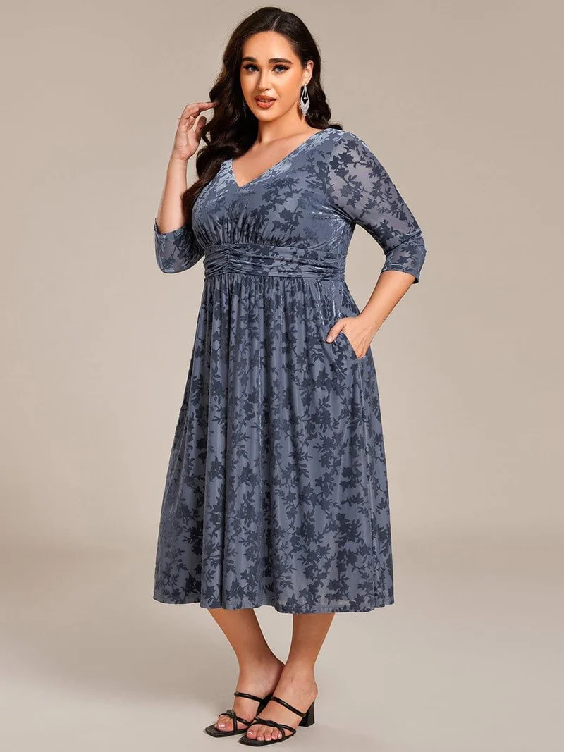 ever NYRA|Robe d'invitée de mariage plissée à manches 3/4 en velours fleuri