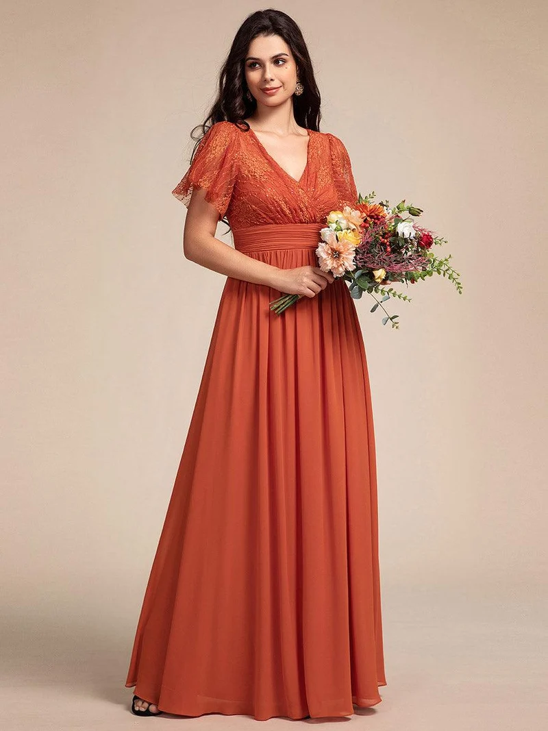 ever ROBYN|Robe longue de demoiselle d'honneur à manches flottantes et col en V en dentelle