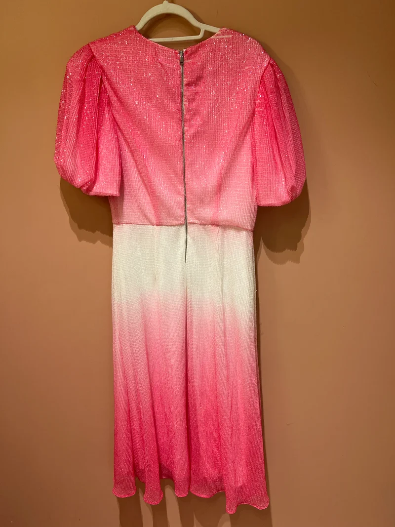 Vente robe Colombie à sequins rose