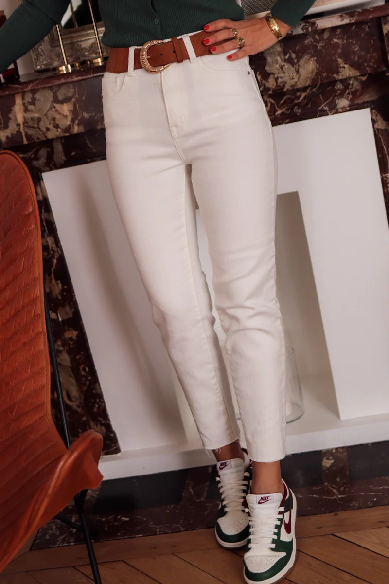 Jean Lois écru cropped